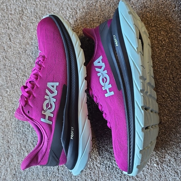 Hoka Mach 4 - Picture 4 of 8